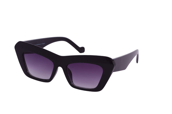 Cat sunglasses model May